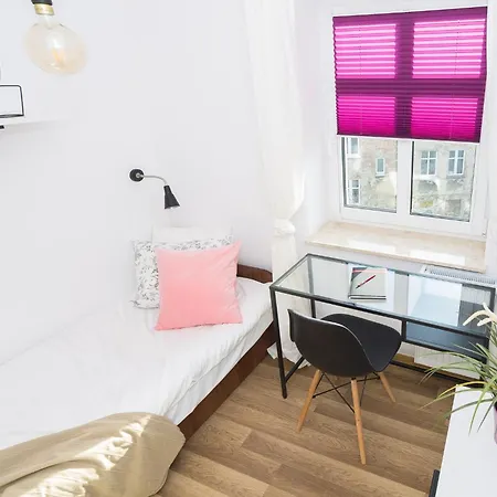 Apartman Stary Wrzeszcz - Mieszkanie 5 Pokojowe - Wajdeloty 3 *